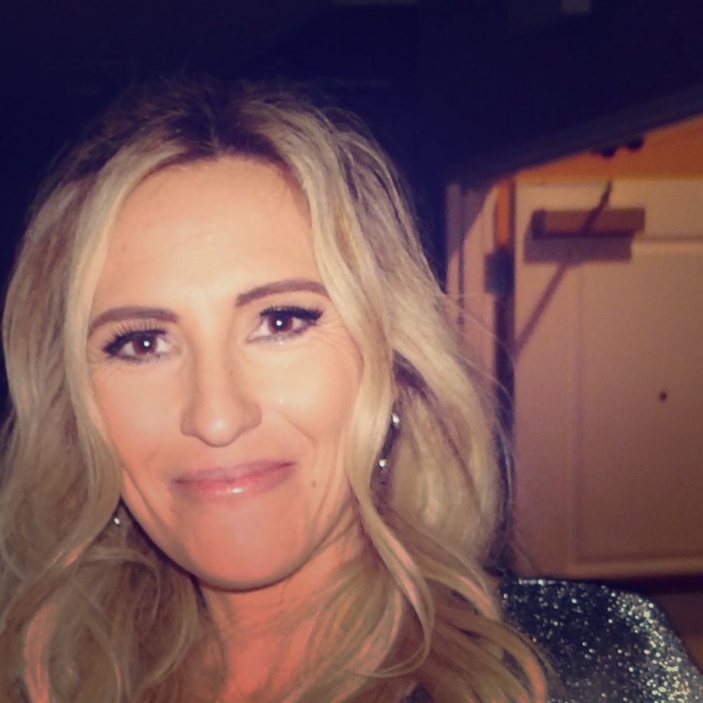 Meet your Posher, Kimberly - Picture 1 of 2